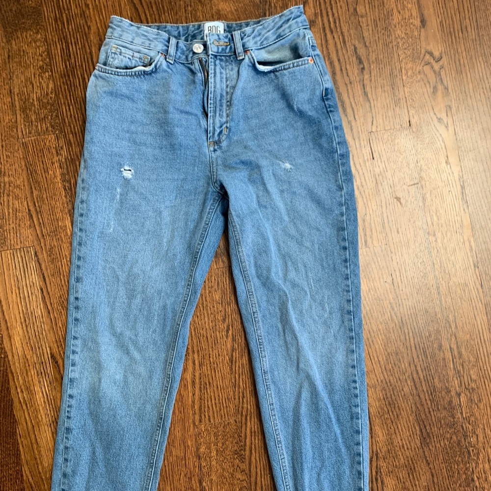 BDG MOM JEANS